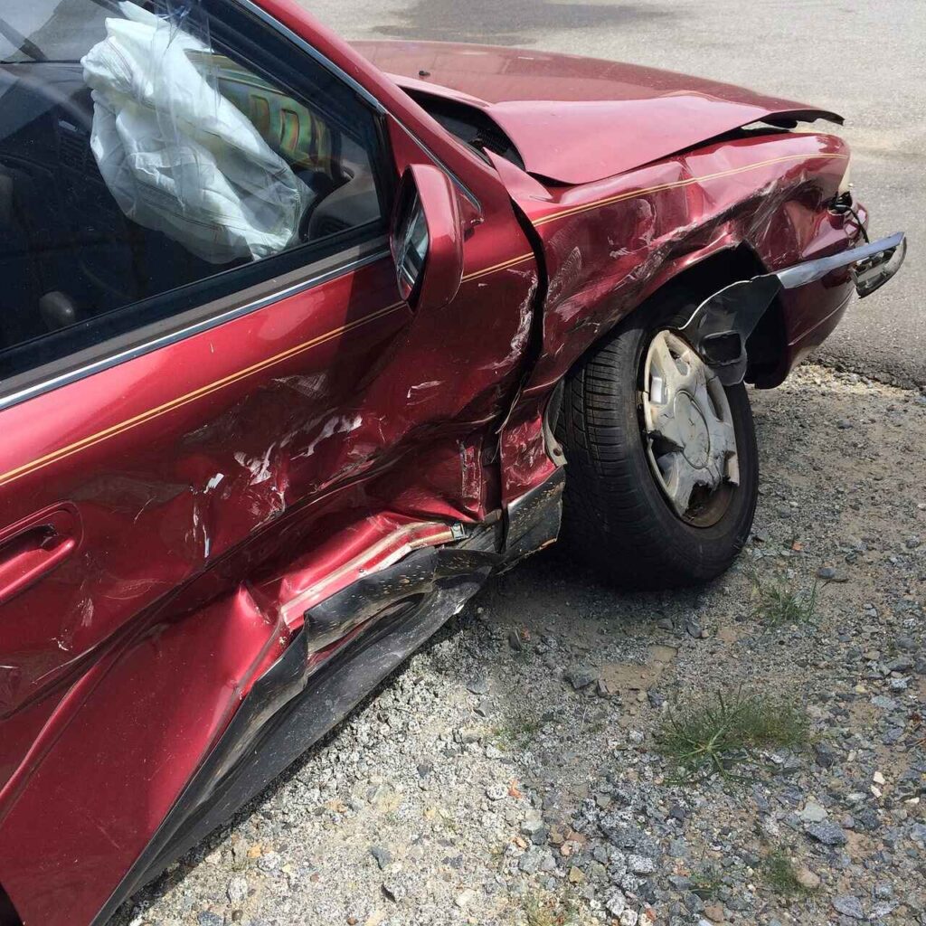 Risks of Ignoring Car Shaking While Driving