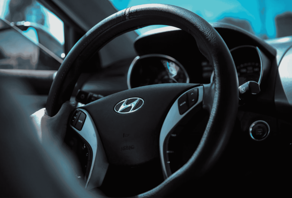 steering wheel: considered in fundamental parts of a car interior